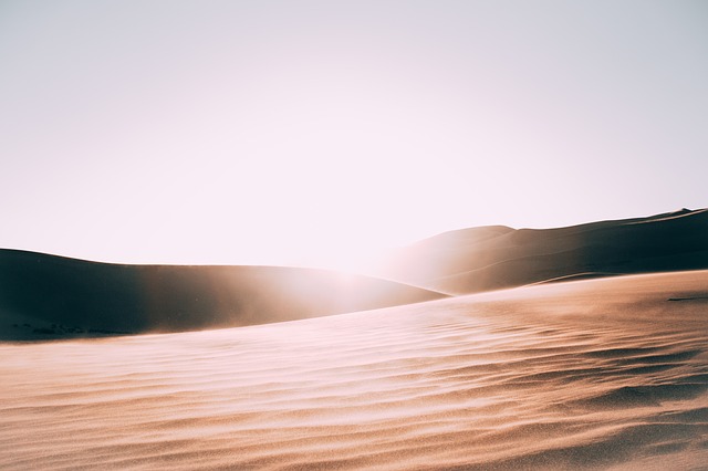 slunce, poušť